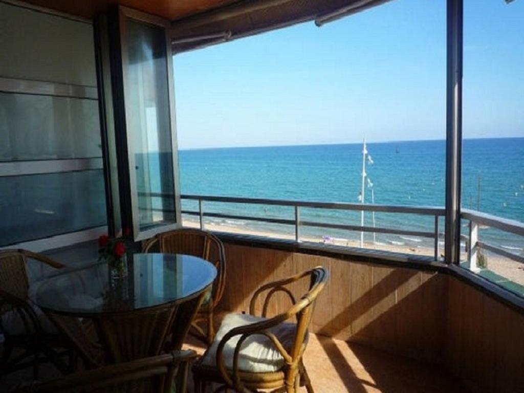 Apartamento Rosendo Calafell Rum bild